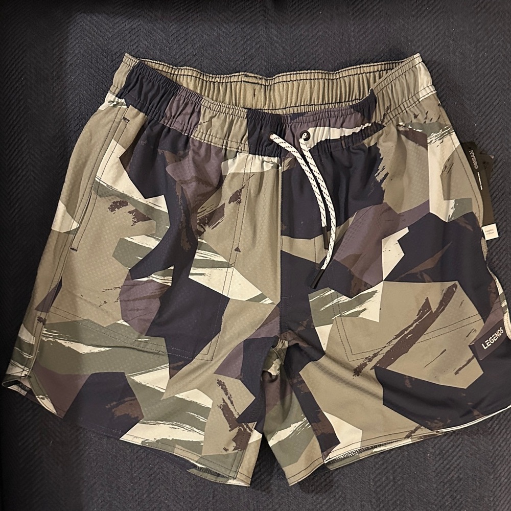 Legends | Saylor Swim Short | Small | No Liner | NWT